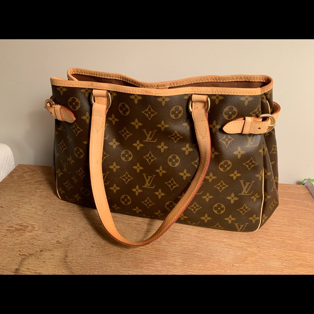 Authentic Louis Vuittion purse